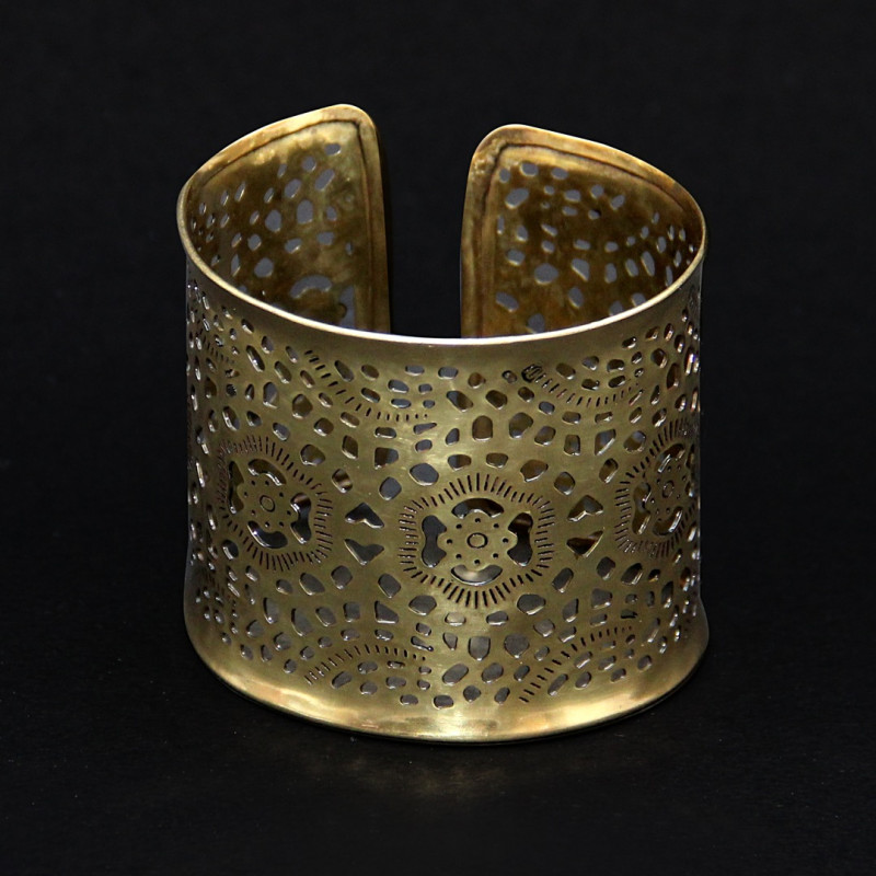 CUFF BRASS CUT WORK