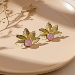 Earrings Brass Gold Plated - 5 Leaves with Rose Quartz