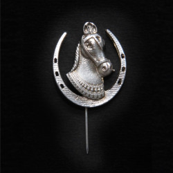 HORSESHOE LAPEL PIN