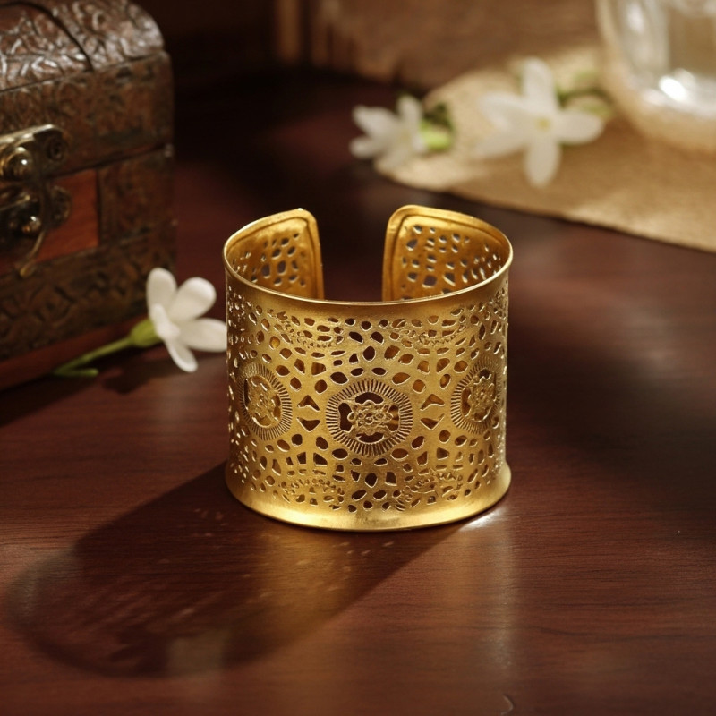CUFF BRASS CUT WORK