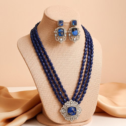 NECKLACE SET WITH ANTIQUE PENDANT WITH BLUE QUARTZ BEADS