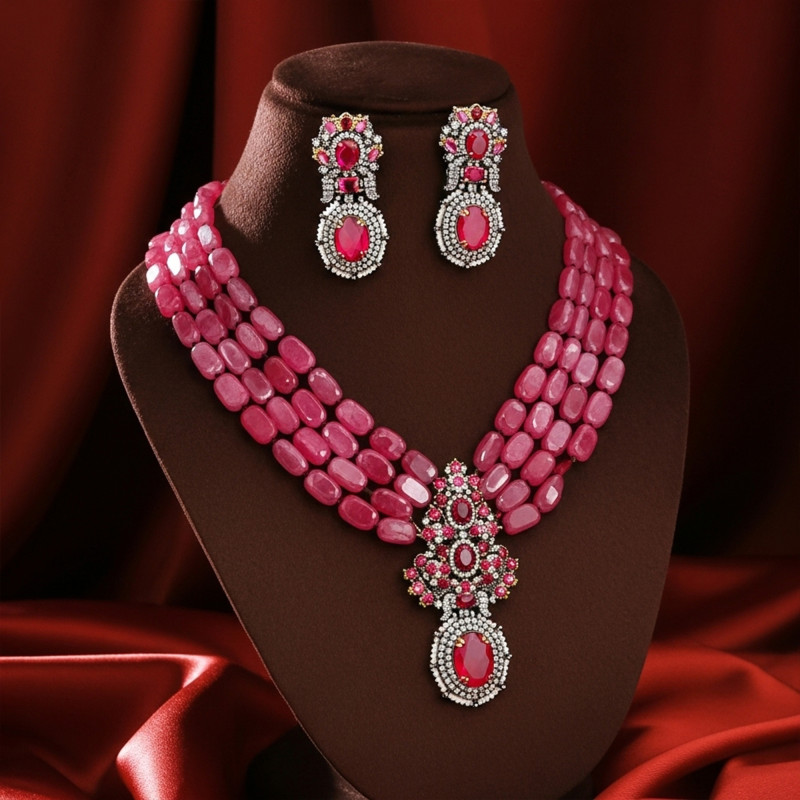 ANTIQUE FINISH NECKLACE SET