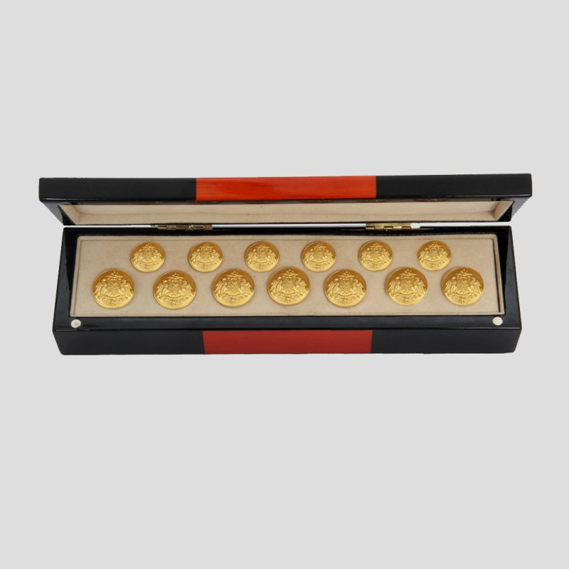 Royal Crest Blazer Button Set Embossed