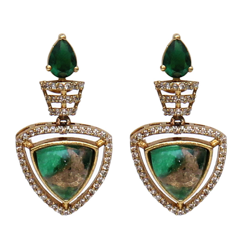 Neckalce Set Antique Finish with Doublet Green Stone