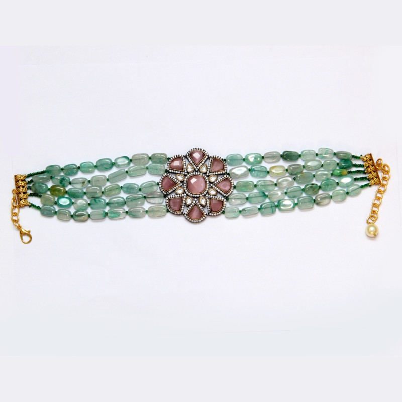 CHOKER SET WITH SHADED GREEN JADE MULTI STRING WITH PINK STONE PENDEN