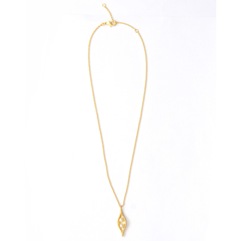 Pendant with Chain Brass Gold Plated - 1 Leaf and Pearls